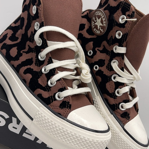 Converse WMNS CTAS LIFT HI BEAR NAP/BLACK/EGRET A12351C Platforms Sneakers - Picture 6 of 16